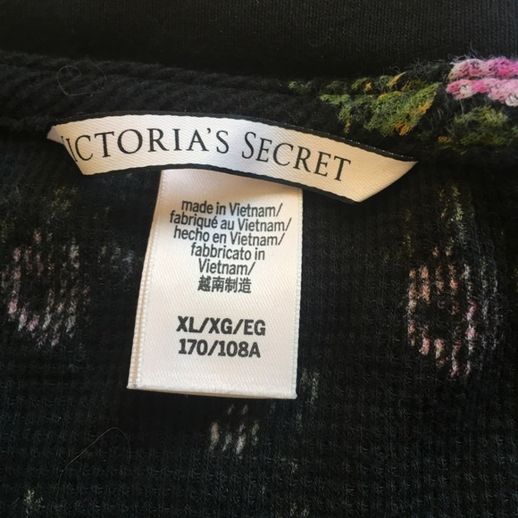 Victoria’s Secret Night Gown - Picture 3 of 3